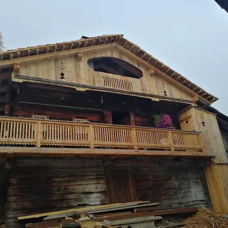 Almhuette Senfter Innervillgraten